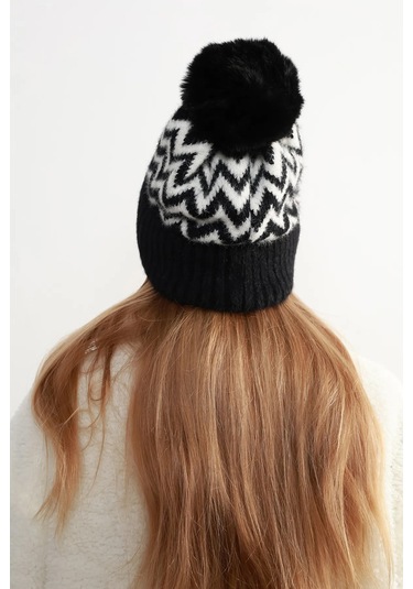 Zigzag Desenli Kadın Bere Rkş-19 Beyaz Siyah Siyah