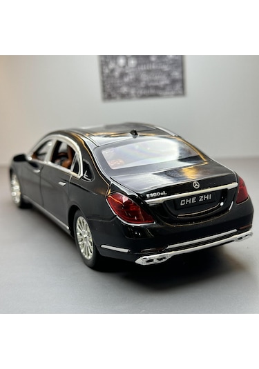 Lichen 1:24 Mercedes-benz E300l Sedan Araba Modeli Bumerang