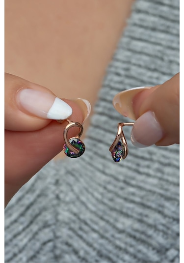 Nereze 925 Ayar Gümüş Minik Mistik Topaz Tektaş Küpe