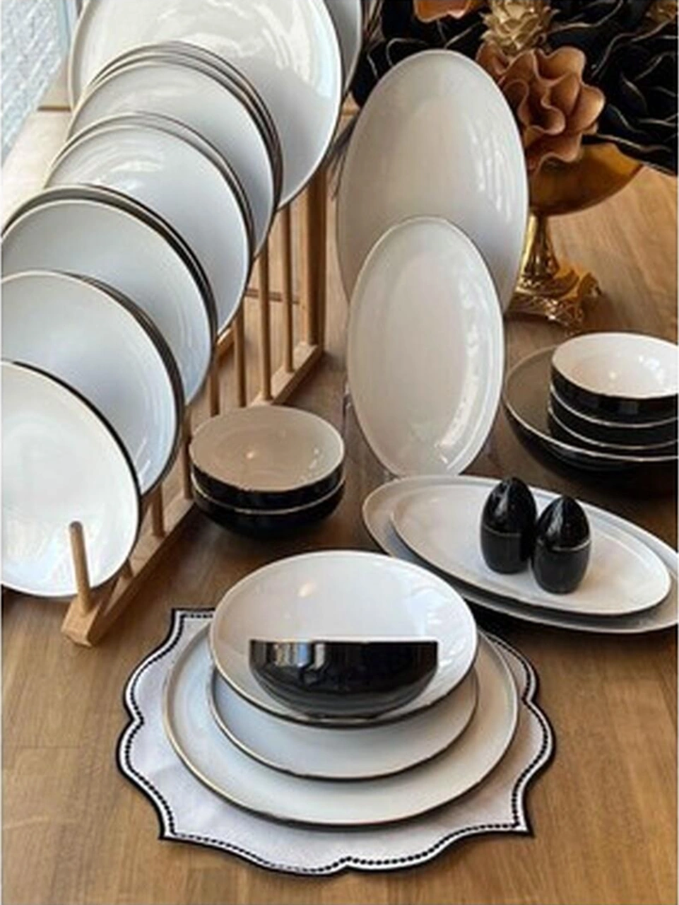 Yemek Takımı Modern Black 55 Parça 12 Kişilik Süt Beyazı