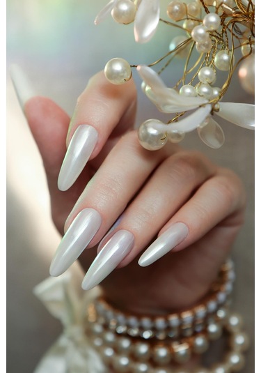 Alix Avien Uv Kalıcı İnci Beyaz Jel Oje 03 Gel Polish 12 Ml