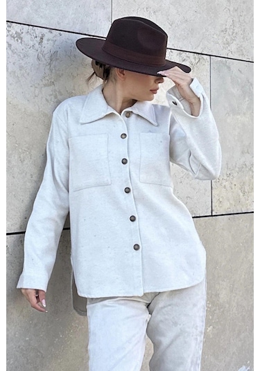 Kadın Ekru Uzun Kol, Çift Cepli, Eteği Oval Kesim, Kaşe Gömlek Ceket Ekru