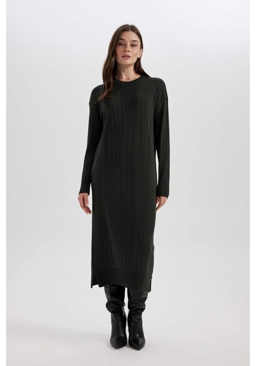 Defacto Regular Fit Bisiklet Yaka Basic Düz Uzun Kollu Krep Midi Triko Elbise A9806AX23WNKH414 Haki