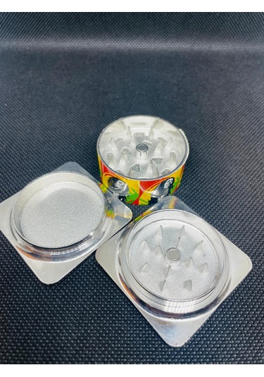 BobMarley 3Parça Metal TutunÖğütücü Grinder //4,5cm