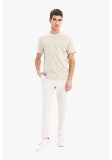 DeFacto %100 Pamuk New Regular Fit Bisiklet Yaka Basic Düz Kısa Kollu Tişört V7699AZ25SPBG735