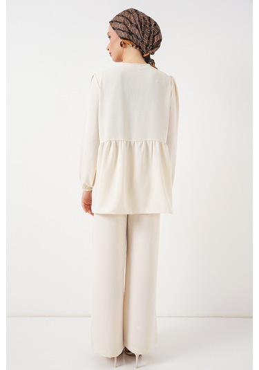 Kadın Önü Bağcıklı Tunik Pantolon İkili Takım 6744 - Ekru ekru Kadın Önü Bağcıklı Tunik Pantolon İkili Takım 6744 - Ekru ekru