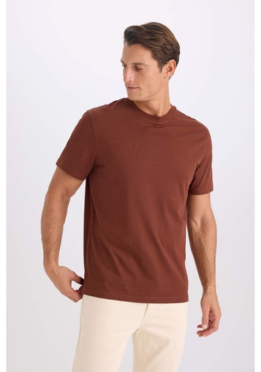 DeFacto %100 Pamuk New Regular Fit Bisiklet Yaka Basic Düz Kısa Kollu Tişört V7699AZ25SPBN319 DeFacto %100 Pamuk New Regular Fit Bisiklet Yaka Basic Düz Kısa Kollu Tişört V7699AZ25SPBN319