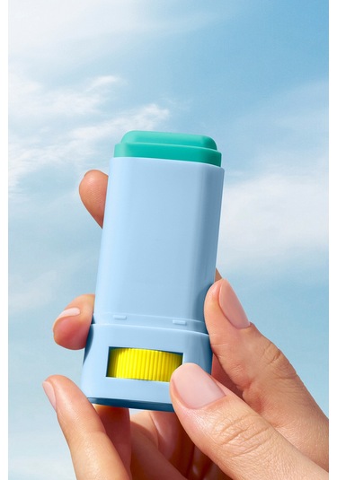 Flormar Sun Lovers Canlı Görünüm Veren Nemlendirici Etkili Stick Güneş Koruyucu SPF50