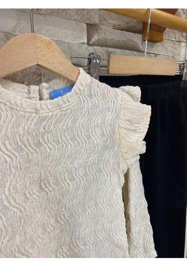 Lacıel Parıs Kadife Pantolon Bürümcüklü Bluz Kız Çocuk Eşofman Takım KREM