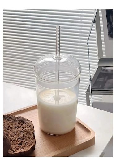 500 Ml Borosilikat Cam Bardak Cam Kapaklı Ve Pipetli, Silikon Contalı, Isıya Dayanıklı Şeffaf Tasarım Cam - Şeffaf