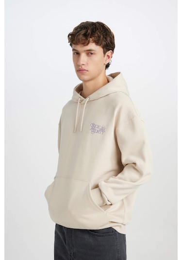 Defacto Rick And Morty Boxy Fit Kapüşonlu Baskılı Sweatshirt D6770ax25spbg702 Bej-bg702 Defacto Rick And Morty Boxy Fit Kapüşonlu Baskılı Sweatshirt D6770ax25spbg702 Bej-bg702