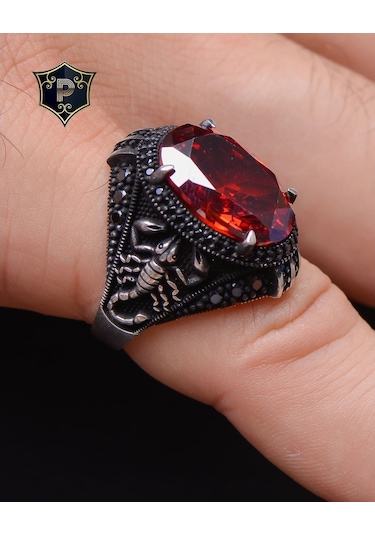 Gümüş Erkek Yüzük Kırmızı Zirkon Taşlı Akrep Figürlü