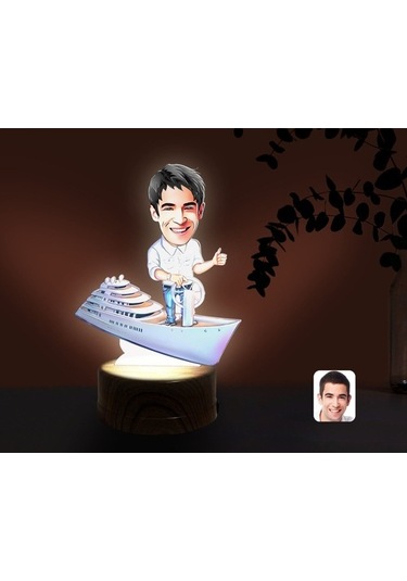 Kişiye Özel Erkek Kaptan Karikatürlü Dekoratif 3D Biblo Led Işıkl