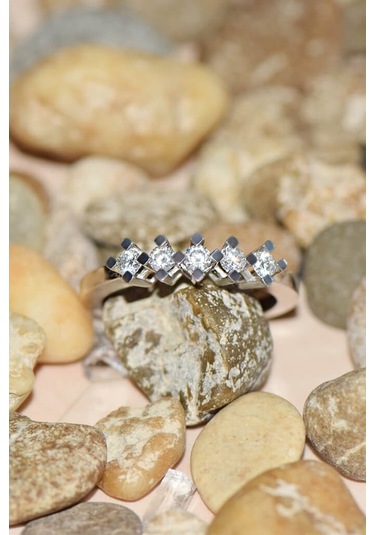 0.35 Ct. Beştaş Pırlanta Yüzük 14 Ayar