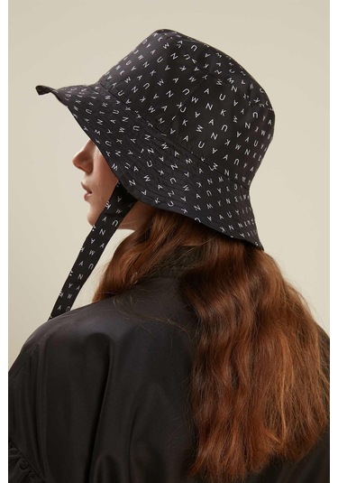 Manuka Bağlamalı Bucket Şapka Logo Çok Renkli