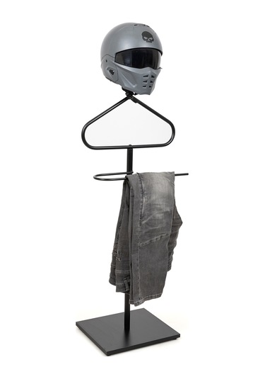 Biker Butler Kask Askılı Metal Dilsiz Uşak Motosiklet Tutkunlarına Özel Siyah1