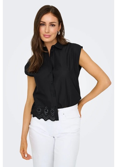 Only Kadın Onllou Etek Ucu Dantelli Düğmeli %100 Pamuk Gömlek 15342569 Siyah Siyah