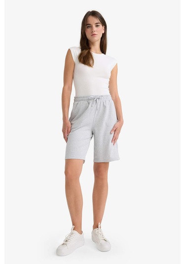 Defacto Regular Fit Normal Bel Düz Paça İnce Bermuda Şort W9369az25augr93 Gri