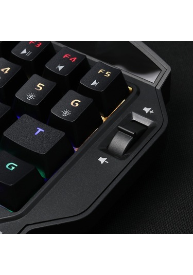 Rush RK95 Haymaker RGB Aydınlatmalı Gaming  Mekanik Klavye Keypad Siyah