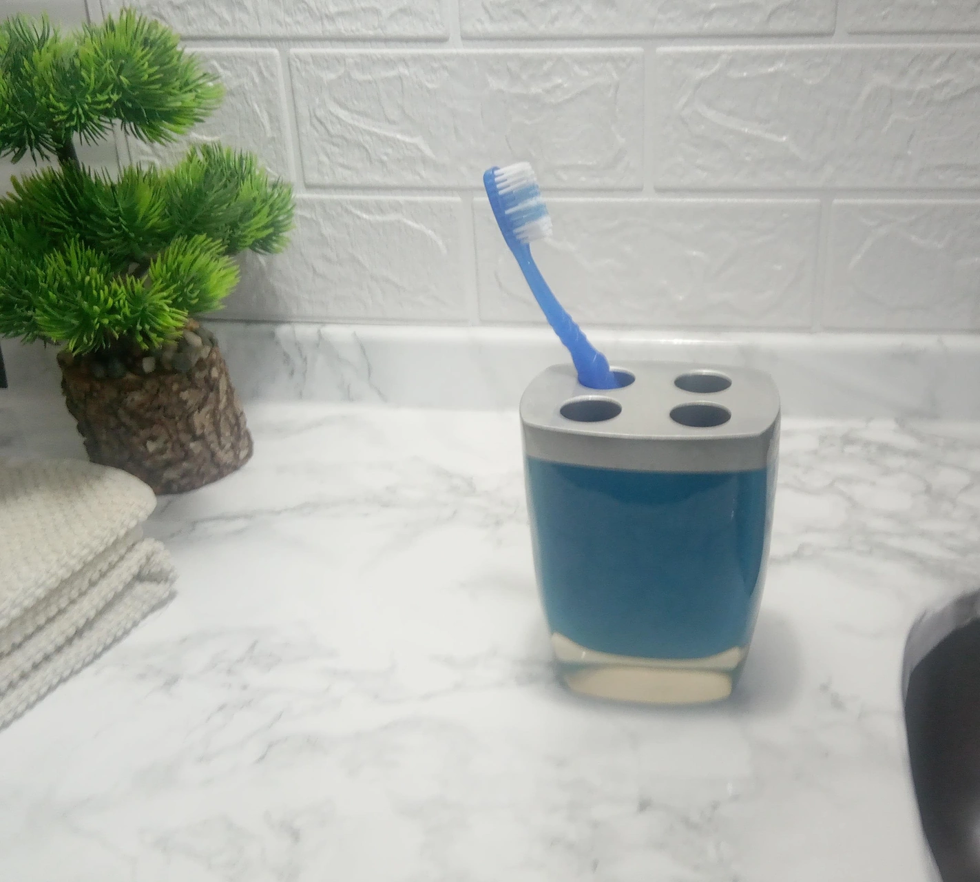 2 Adet Diş Fırçalık Gri Mavi Poliresin 8x4x11cm Banyo Seti Çok Renkli