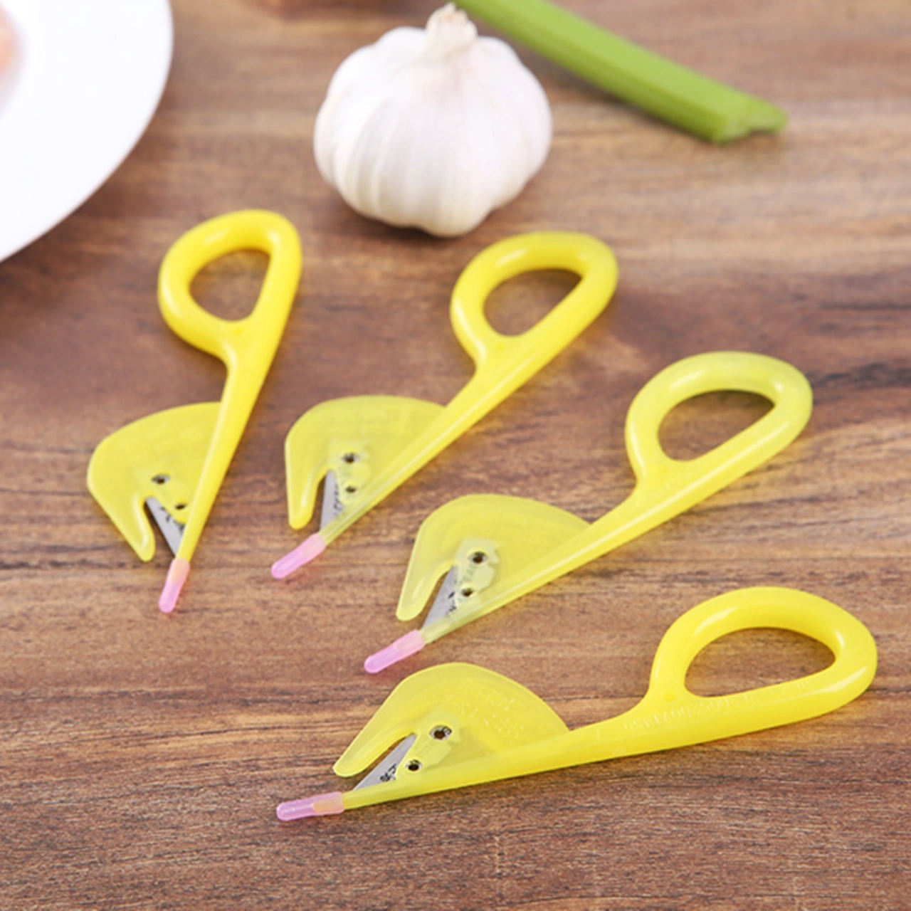 Qingmipy Mutfak Çelik Balık Aletleri Seti - Yüzgeç Kırıcı, Solungaç Ve Bağırsak Çıkartıcı 3'ü Bir Arada 2 Adet Rastgele Renk Yeşil