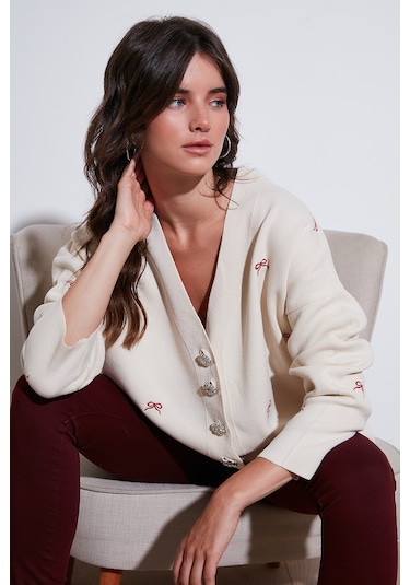 Lela Oversize Fit Desenli V Yaka Triko Bayan Hırka 4616193 Krem-Kırmızı