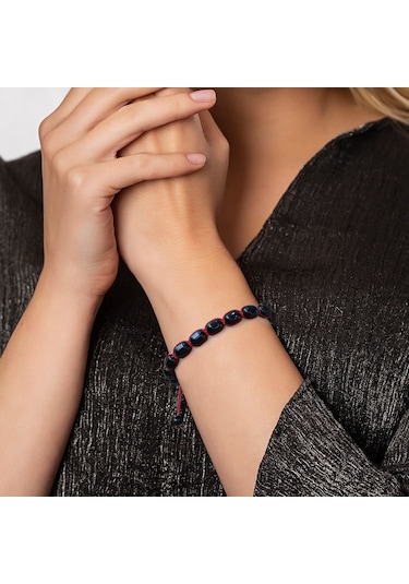 Makrome Örgülü Kapsül Kesim Koyu Kırmızı Renk Damla Kehribar Kadı Siyah