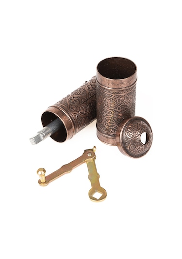 Dmt Gaziantep Otantik Kahve-baharat Çekme Değirmeni Yük:22cm Eni:4,5cm Ağırlık:475gr Bakır Renk
