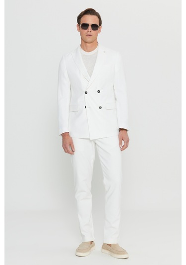 Erkek Ekru Slim Fit Dar Kesim Kırlangıç Yaka Kapak Cepli Blazer Ceket Ekru