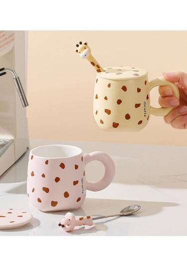 Zürafa Temalı Seramik Kupa 1966 Açık Sarı