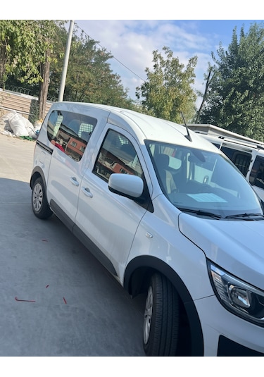 Renault Kangoo Express Çamurluk Dodiği 8 Prç 2021-sonrası