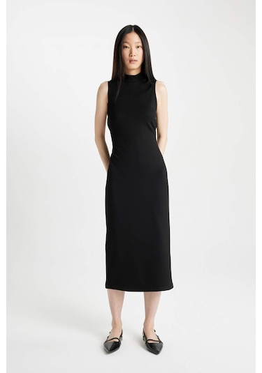 DeFacto Bodycon Vücudu Saran Basic Düz Yarım Balıkçı Yaka Siyah Kolsuz Midi Elbise	 Y8841AZ24SMBK81