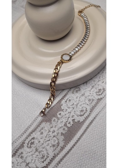 Uzel Çelik Gold Altın Renk Yarım Taşlı, Yarım Kalın Zincir Detaylı, Romen Rakamlı Çelik Bileklik Gold