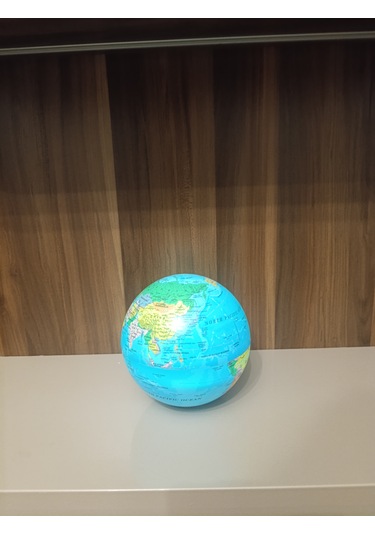 Masaüstü 360 Derece Dönen Işıklı Dünya