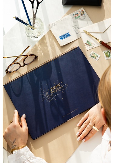 2026 Haftalık Spiralli Masaüstü Planlayıcı 24x34 Cm - Desk Planner Lacivert Lacivert