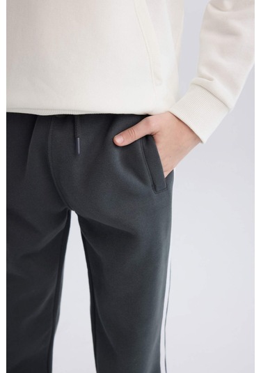 DeFacto Erkek Çocuk Beli Paçası Lastikli Eşofman Altı D4445A8NSAR104