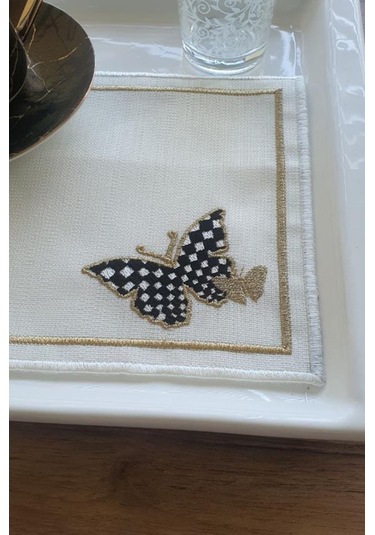 Kelebek Nakışlı Keten Kare Bardak Altlığı Seti 6 Lı Beyaz