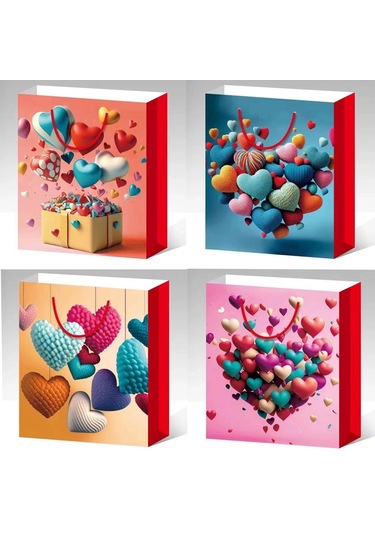 Küçük Boy Kalp Motifli Karton Çanta 01