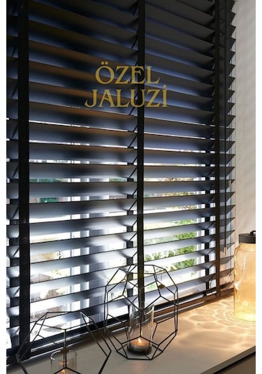 Siyah 50 Mm Ahşap Görünümlü Jaluzi Siyah