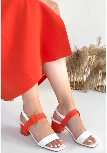 Year Beyaz Cilt Turuncu Detaylı Kadın Topuklu Ayakkabı Beyaz1