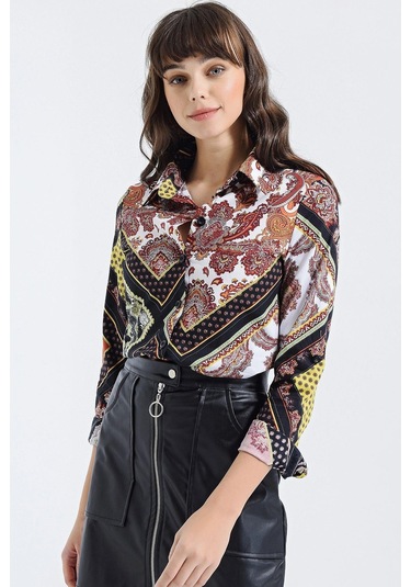 Kadın Siyah Modern Tarz Desenli Uzun Kollu Gömlek Siyah - Ekru