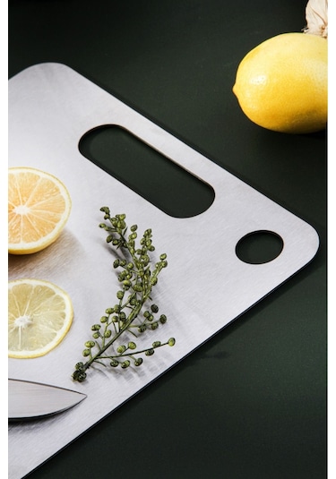 Lüx 34x24 Cm Paslanmaz Çelik Silikonlu Kesim Panosu Metalik