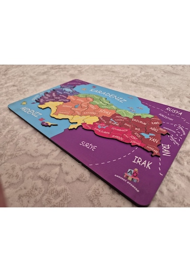 Ankebut Kabartmalı Türkiye Haritası Ve Komşu Ülkeler, Denizler