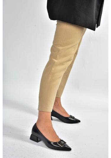 Fox Shoes V820371160 Siyah Rustik Kalın Topuklu Kadın Ayakkabı Siyah