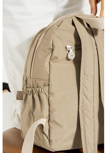 Klinkır Kadın Sırt Çantası Hafif Su İtici Kumaş Günlük Kullanım İçin İdeal 37 27 Cm Anne Bebek Çanta Vizon