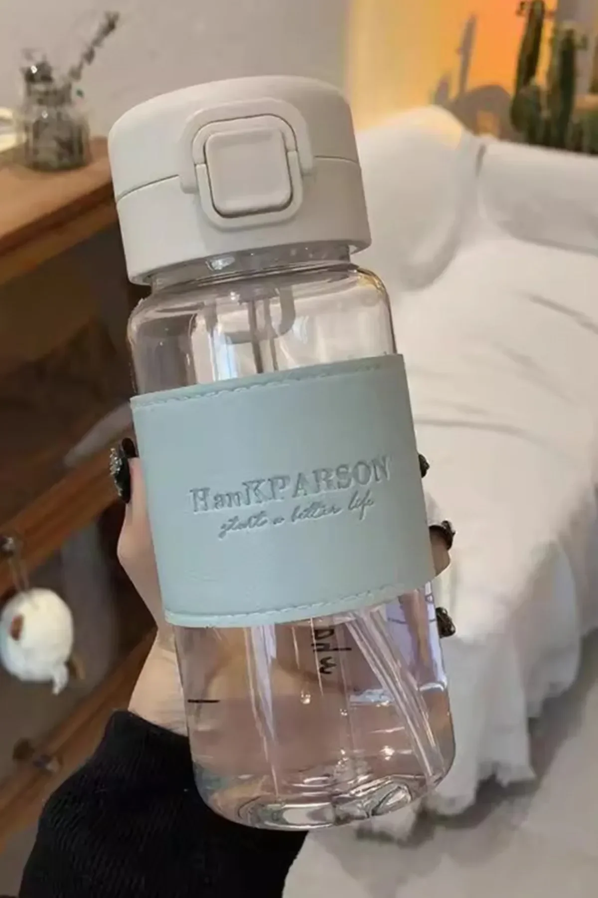 500 Ml Pipetli Plastik Su Şişesi Suni Deri Kaplamalı Taşınabilir Sızdırmaz Öğrenciler Uygun Yeşil