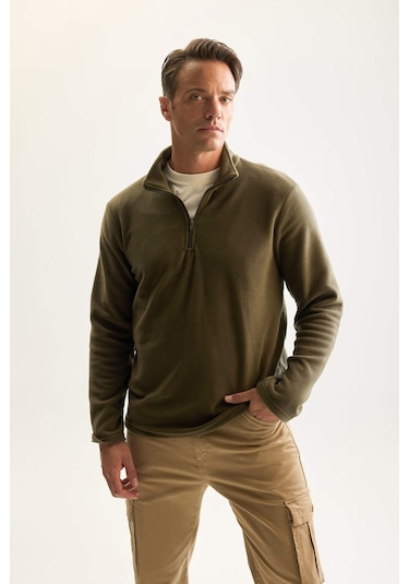 DeFacto Haki Tüylenme Yapmayan Soğuk Geçirmez Regular Fit Dik Yaka Fermuarlı Polar Sweatshirt Y3996AZNSKH469 DeFacto Haki Tüylenme Yapmayan Soğuk Geçirmez Regular Fit Dik Yaka Fermuarlı Polar Sweatshirt Y3996AZNSKH469