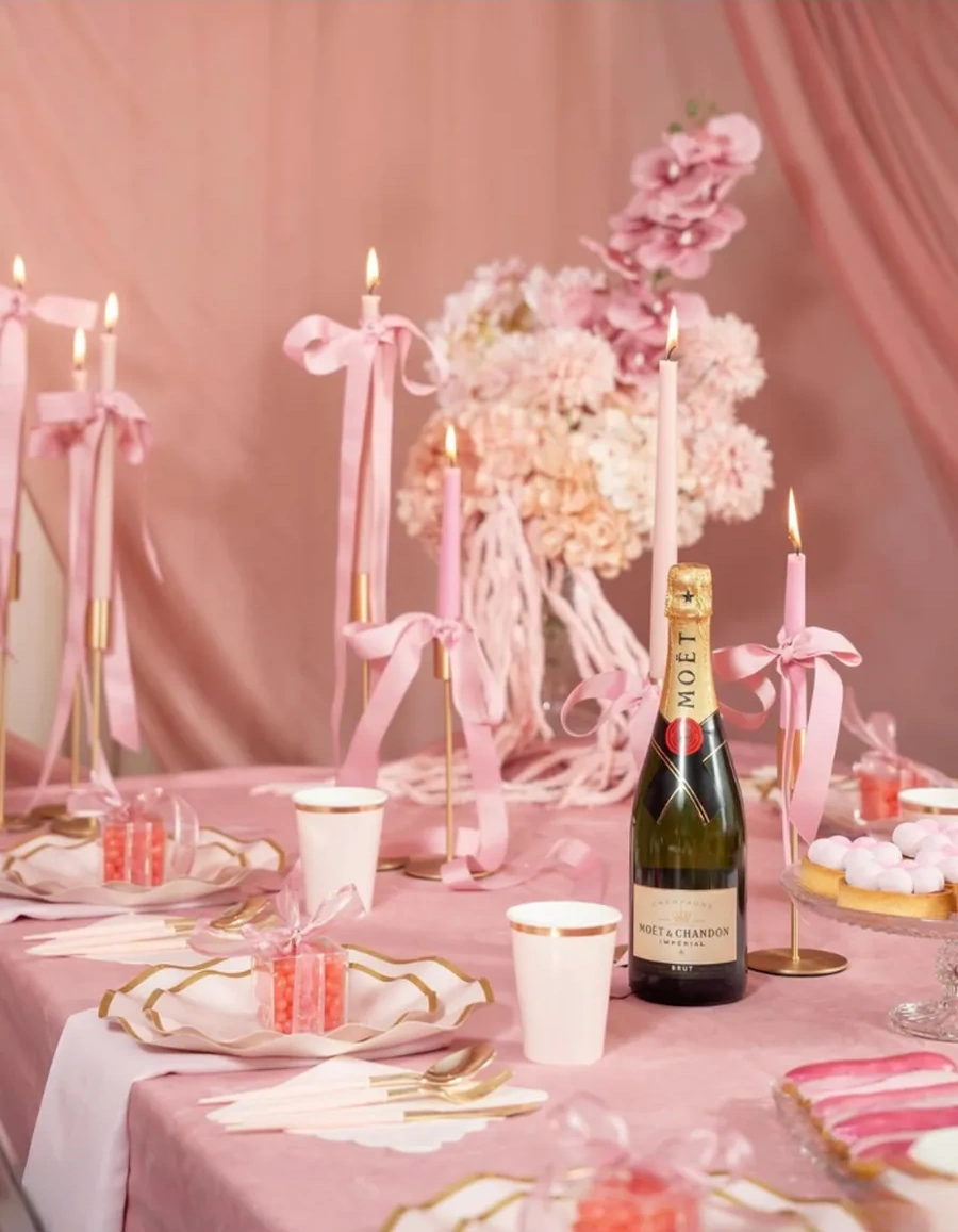 Merry Land Parti İçin Tek Kullanımlık Sofra Takımı 322334250 100 adet