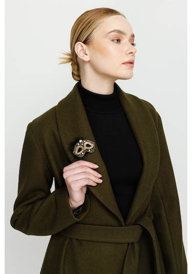 Broş Detaylı Önden Bağlamalı Ara Boy Manto Haki-haki Haki