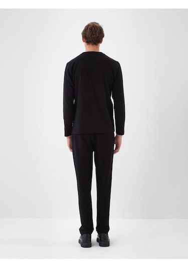 Siyah Pamuk Dokulu Regular Fit Uzun Kollu Tişört 502167 Siyah